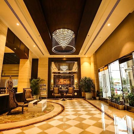 דלהי Golden Galaxy Hotels And Resorts מראה חיצוני תמונה