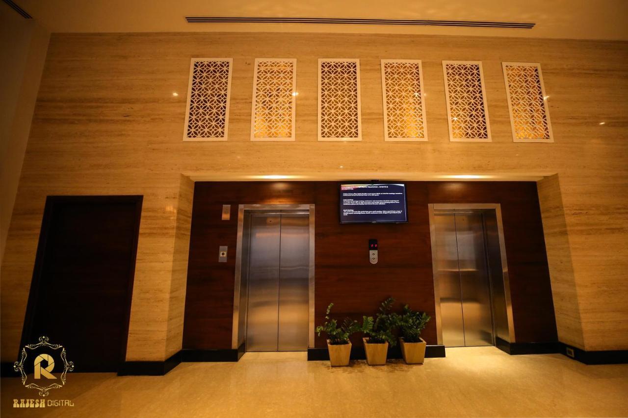 דלהי Golden Galaxy Hotels And Resorts מראה חיצוני תמונה